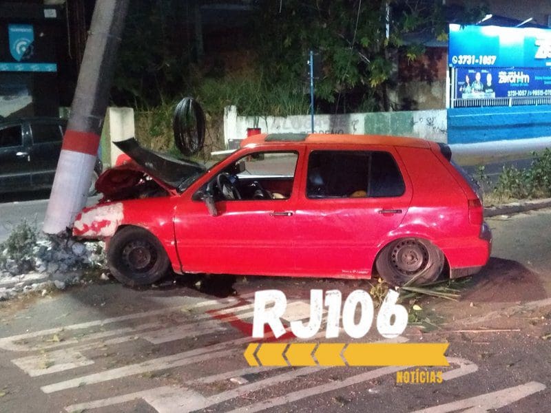 Grave acidente na Avenida principal de Maricá