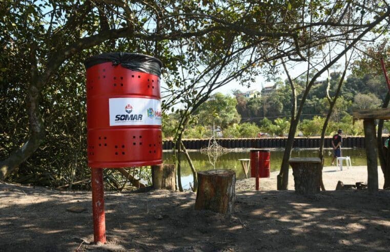 Maricá: Prefeitura instala lixeiras em pontos estratégicos da cidade