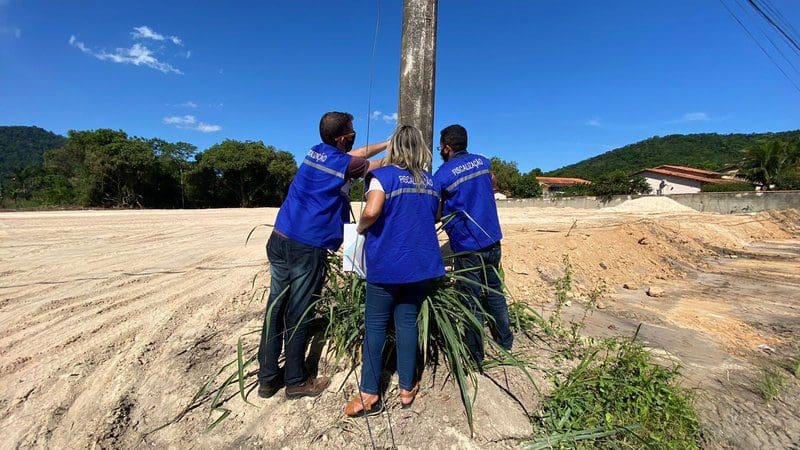 Prefeitura notifica propriedade de Itaocaia Valey por desmatamento