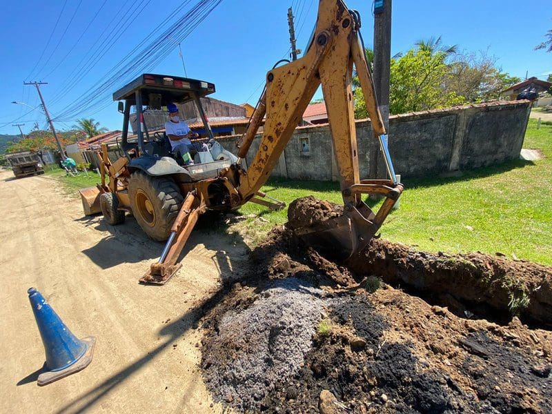 Mais de mil moradores de Jaconé, em Saquarema, passarão a receber água tratada