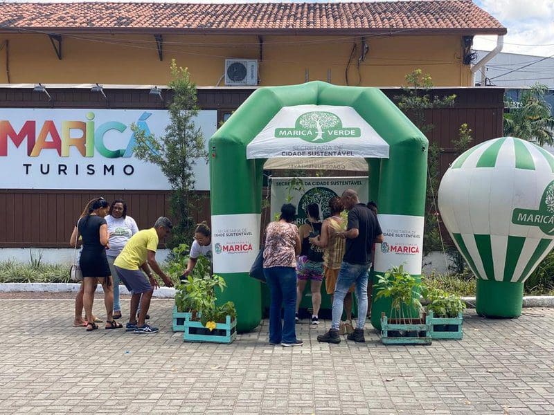 Primeira ação do ano do programa Maricá+Verde acontece no Centro de Maricá