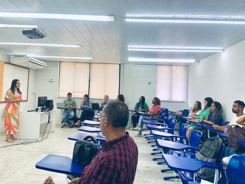 Fundação Estatal de Saúde de Maricá capacita assistentes no curso introdutório sobre o SUS