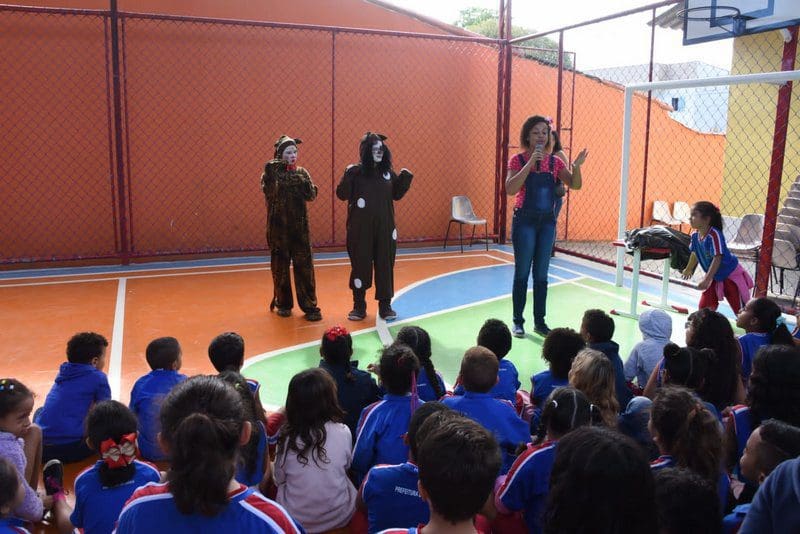 Coordenadoria de Proteção Animal leva peça teatral para Escola Joaquim Eugênio dos Santos