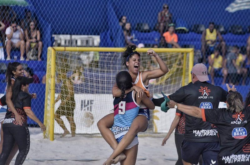 Equipes da Paraíba e do Rio vencem 1ª etapa do Circuito Brasileiro de Handebol de Praia, em Maricá