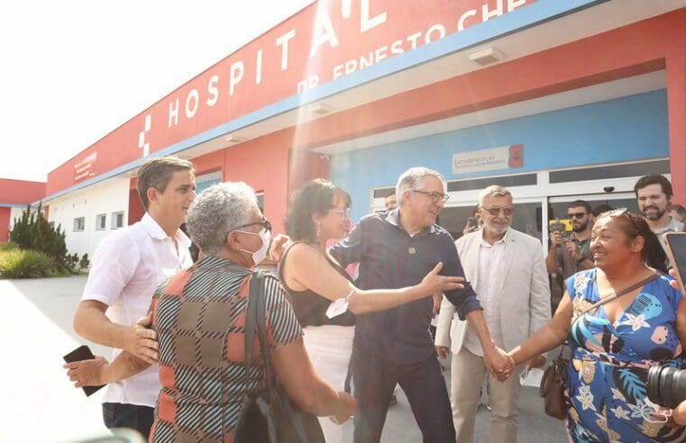 Ministro Alexandre Padilha conhece CEPTItaipuaçu e hospital Dr. Ernesto Che Guevara