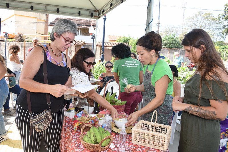 Feira de Agricultura Familiar homenageou o mês das mães