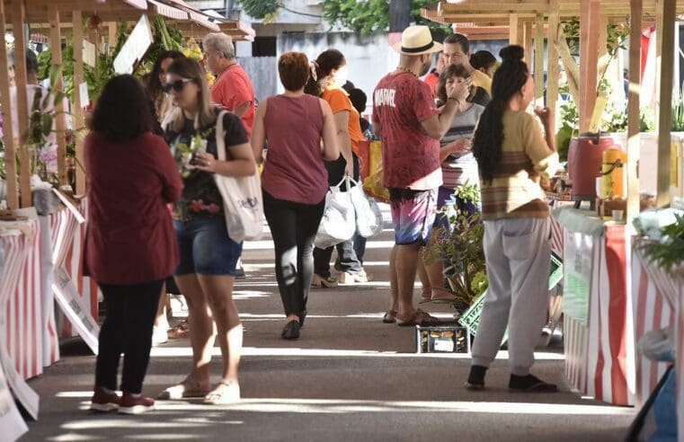 Edição da Feira da Agricultura Familiar homenageou o Dia dos Namorados