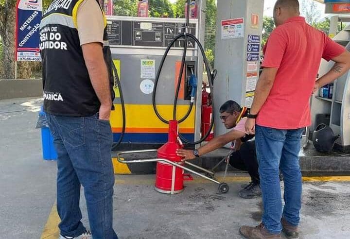 OPERAÇÃO BOMBA LIMPA em Itaipuaçu