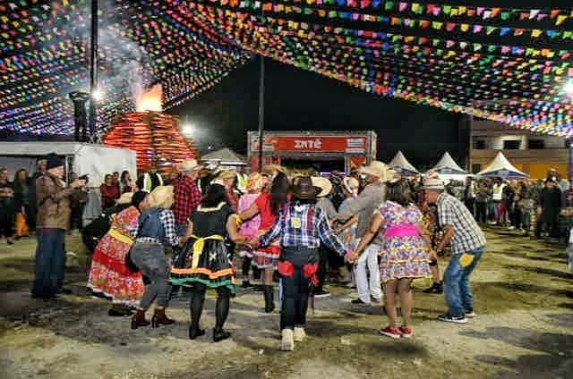 Arraiá de Maricá 2023: Palco de Itaipuaçu recebeu bom público na primeira noite