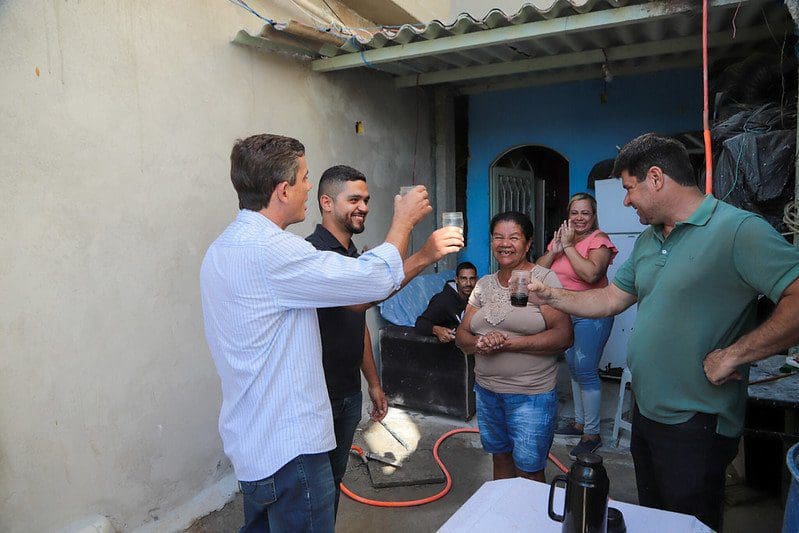 Programa Habitar entrega 10 casas reformadas no bairro de Araçatiba