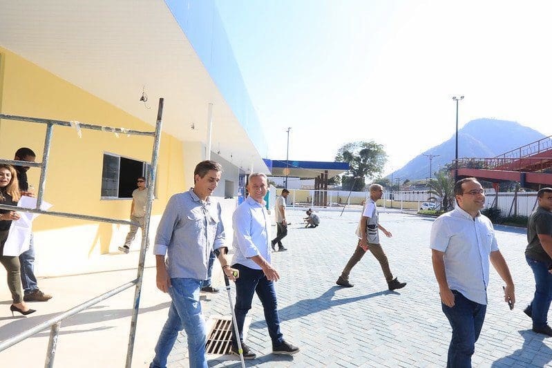 Fabiano Horta faz visita técnica às obras do prédio que abrigará órgãos municipais e nova sede do Detran-RJ