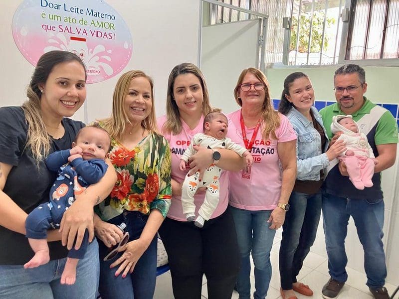 Agosto Dourado é celebrado com roda de conversa e homenagens no Centro Materno Infantil