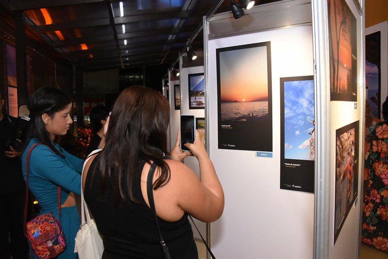Secretaria de Turismo premia ganhadores da 1ª Exposição fotográfica ‘Pelos Caminhos de Maricá’