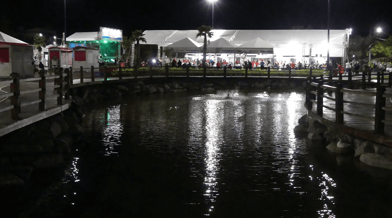 Primeiro dia do Festival de Frutos do Mar, na Orla de Bambuí, conquista público