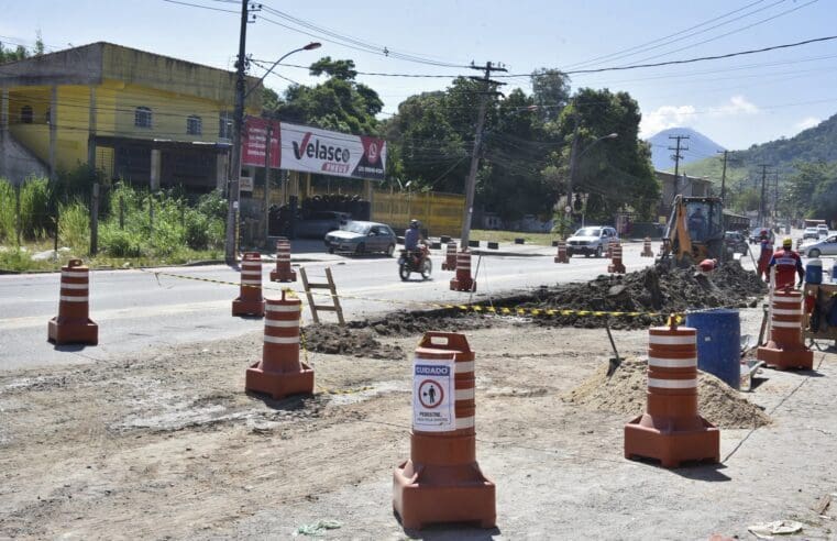 Prefeitura de Maricá fecha todos os cruzamentos da RJ106 no Flamengo para construção do elevado