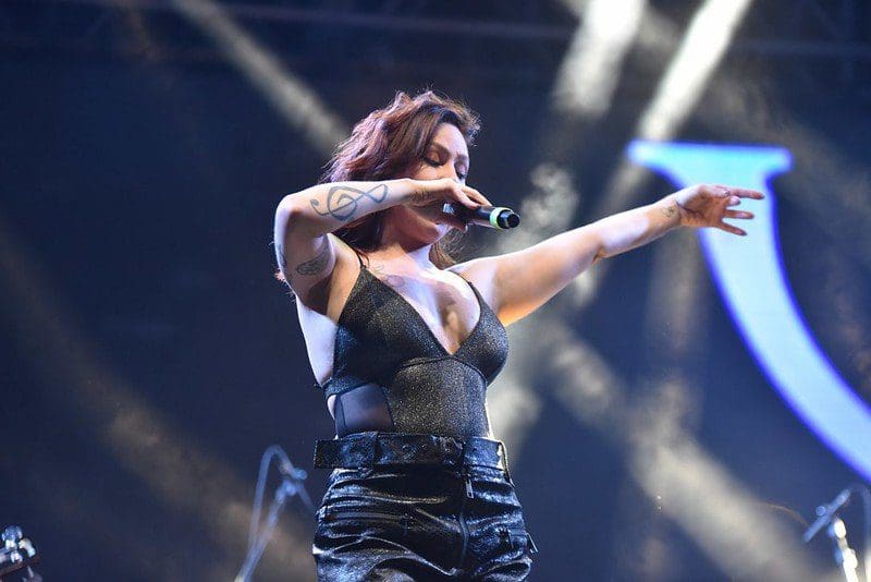 Pitty encerra com chave de ouro o 1º Festival Cultura Rock Praia