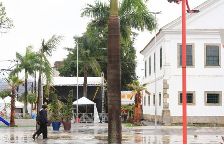 Tempo permanece com previsão de chuva até terça-feira (10/10) em Maricá