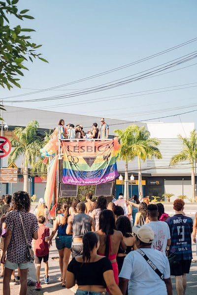 Parada LGBTQIA+ marca último dia do Movimento Cultural da Diversidade
