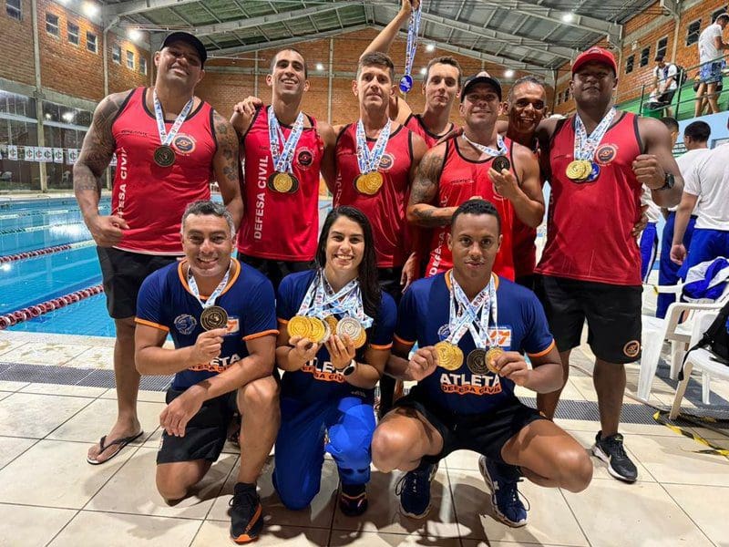 Guarda-vidas de Maricá conquistam 40 medalhas em Campeonato Brasileiro de Salvamento Aquático
