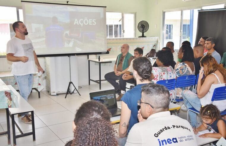 Prefeitura de Maricá conscientiza moradores do Taboal, em Itaipuaçu