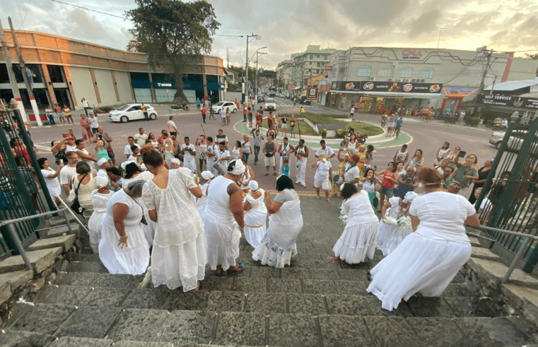 Lavagem das escadarias da Igreja Matriz de Nossa Senhora do Amparo acontecerá no próximo sábado (13/01)