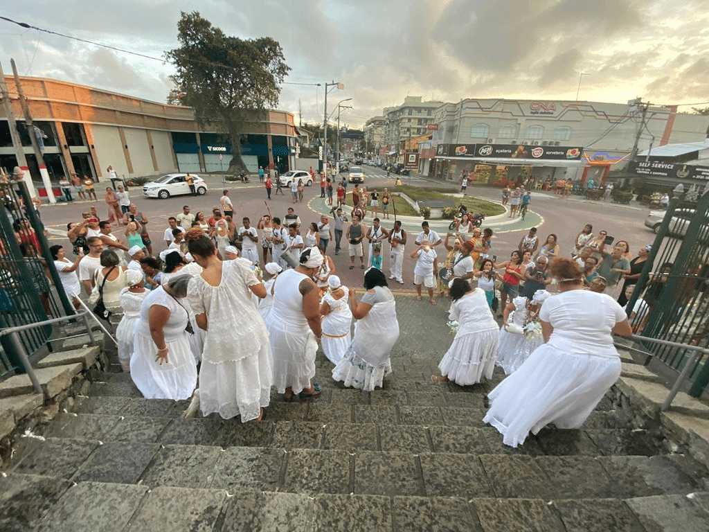 Lavagem das escadarias da Igreja Matriz de Nossa Senhora do Amparo acontecerá no próximo sábado (13/01)