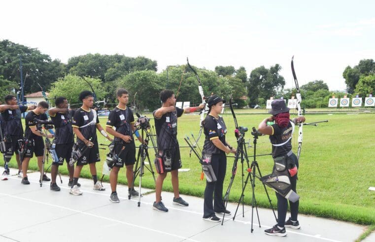 Maricá sedia 2º outdoor da Federação de Tiro com Arco