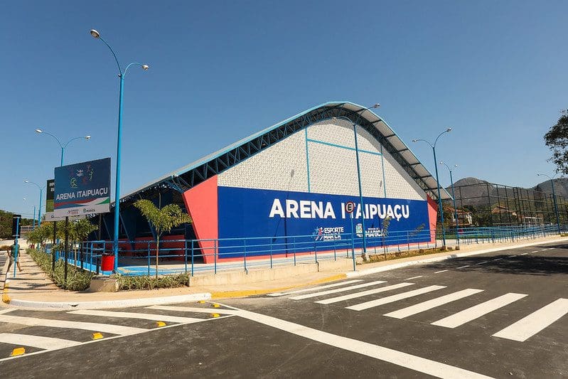 Maricá inaugura em Itaipuaçu nova arena poliesportiva
