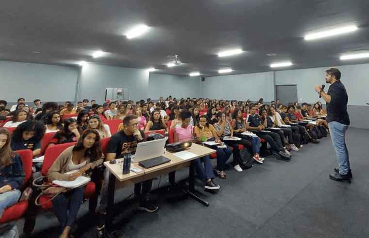 Educação inicia preparatório gratuito para o Enem em quatro polos