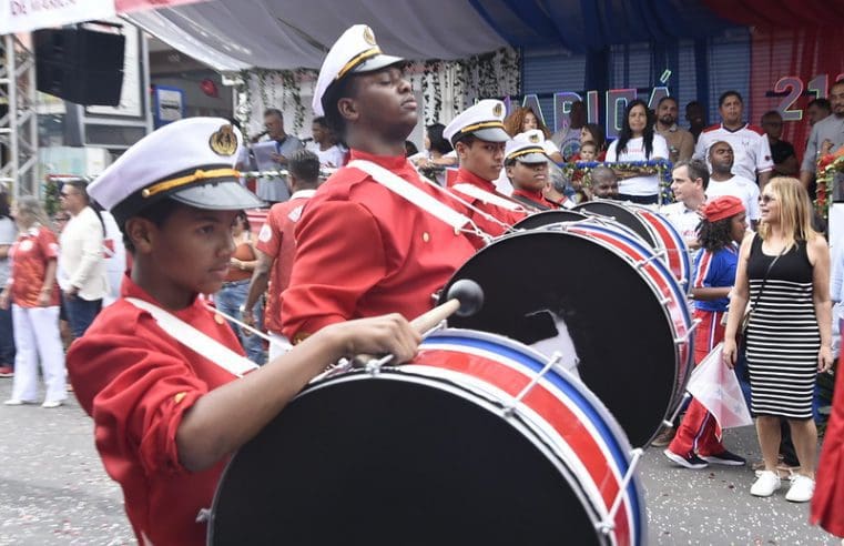 Desfile cívico encerra comemorações de aniversário de Maricá