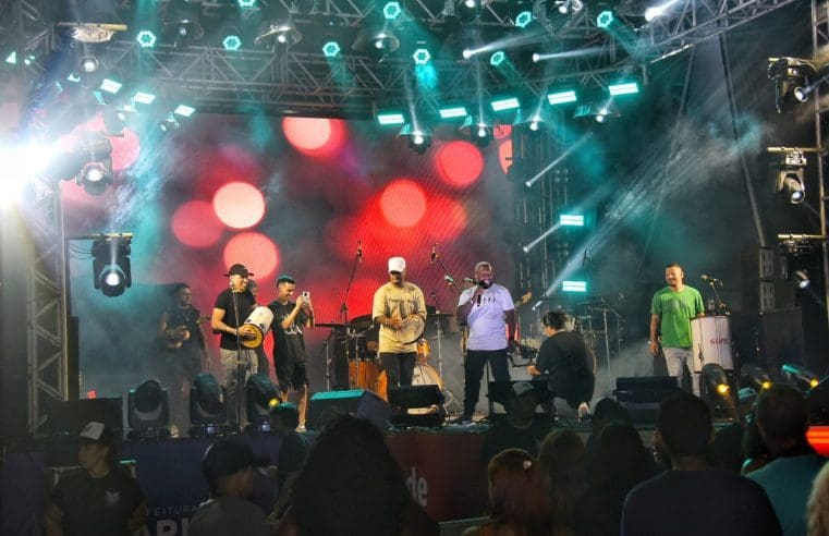 Ferrugem abriu a programação de shows em homenagem aos 210 anos de Maricá