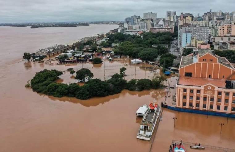 Com retorno de chuva forte no RS, população deve buscar áreas seguras