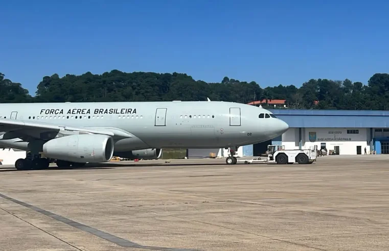 FAB leva 34 toneladas de doações às vítimas de enchentes no RS