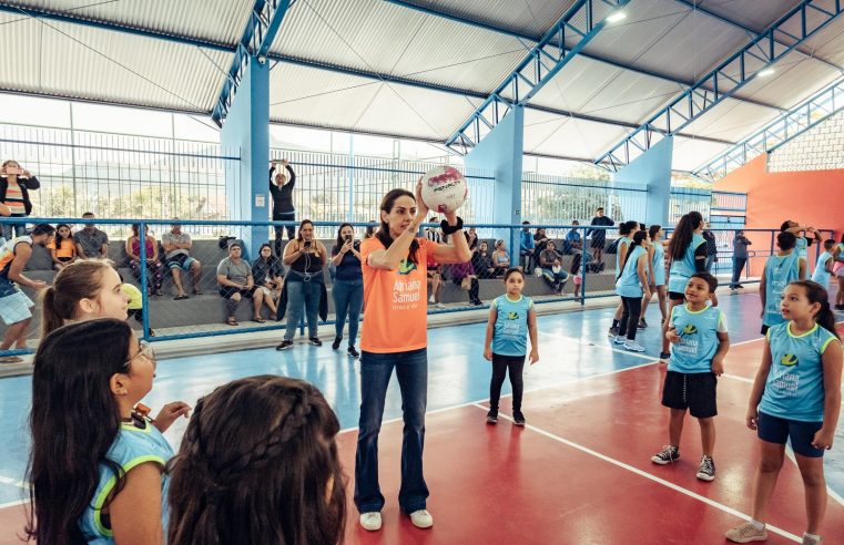 Escola de vôlei com aulas gratuitas é lançada em Itaipuaçu
