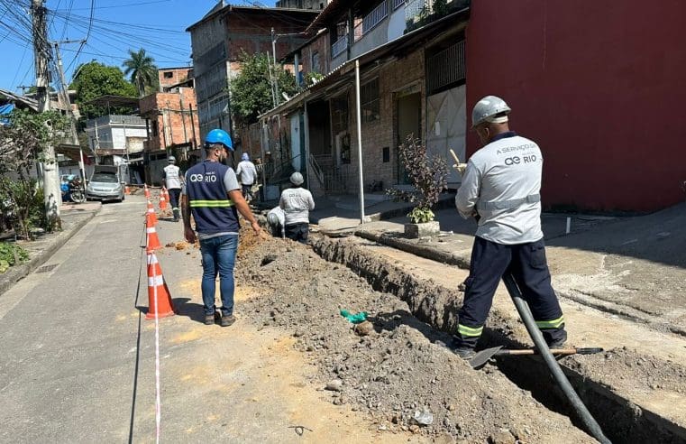 Obras em rede de água beneficiam cinco mil moradores de comunidade em São Gonçalo