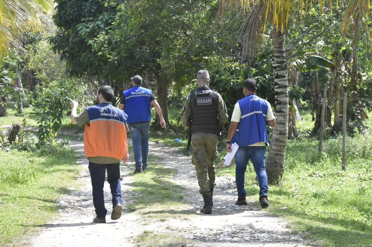 Gated embarga construção irregular em Jaconé