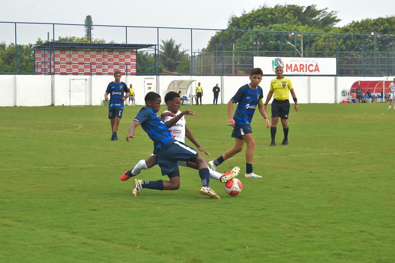 Maricá Esporte Competições vence Araruama