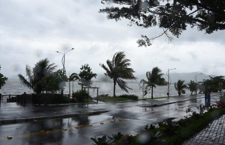 Maricá tem previsão de pancadas de chuva neste sábado (19/10)