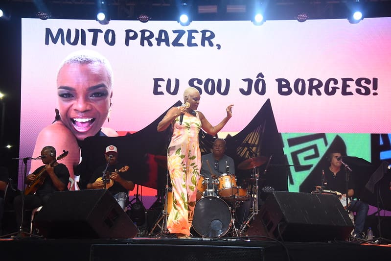 Festa de São José atraiu multidão com shows dos grupos Pique Novo e Swing e Simpatia